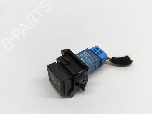 Switch PEUGEOT 208 II (UB_, UP_, UW_, UJ_) 1.2 Hybrid 136 (UPHPYK) | BP28674681I30