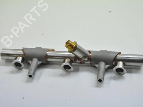 Used Injection rail AUDI Q7 (4MB, 4MG, 4MQ) 3.0 TFSI quattro (333 hp) 9866633