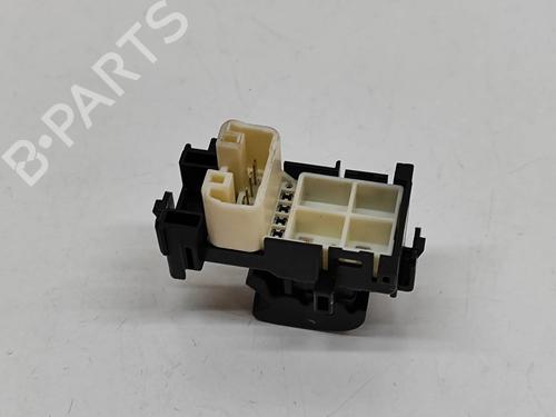 Left rear window switch TOYOTA AURIS (_E18_) 1.3 Dual-VVTi (NRE180_, NRE180R) | BP29458785I29 