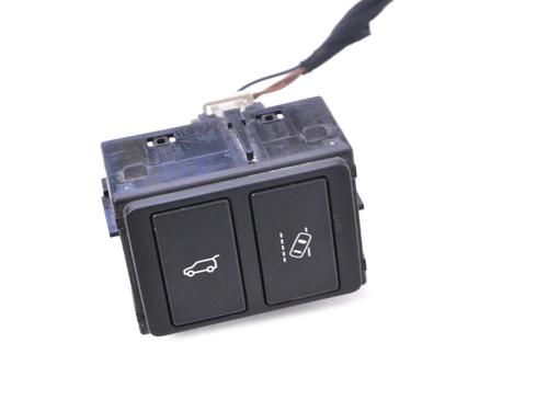 switch-land-rover-discovery-sport-l550-2014-33341790 main image