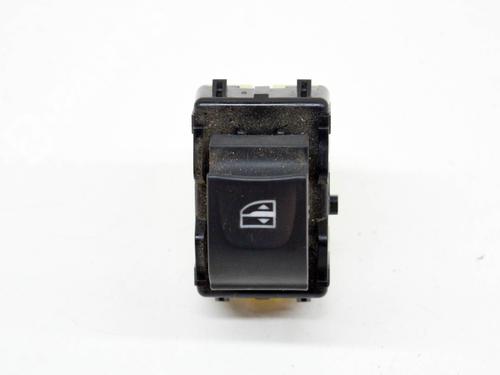 right-front-window-switch-renault-zoe-bfm_-zoe-renault-254218614r-2012-8624387 main image