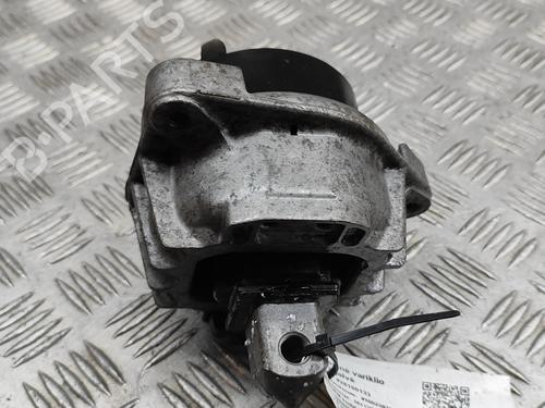 Used Engine mount BMW 7 (F01, F02, F03, F04) 740 d (306 hp) 22620524