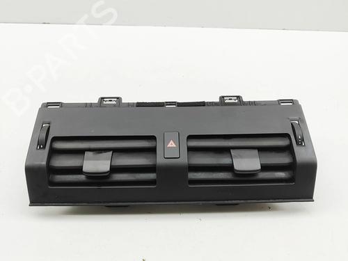Used Air vent LAND ROVER DEFENDER Station Wagon (L663) P525 4x4 (525 hp) 32525585