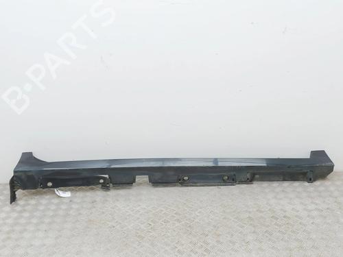 right-sideskirt-lexus-ct-zwa10_-2010-40536209 main image