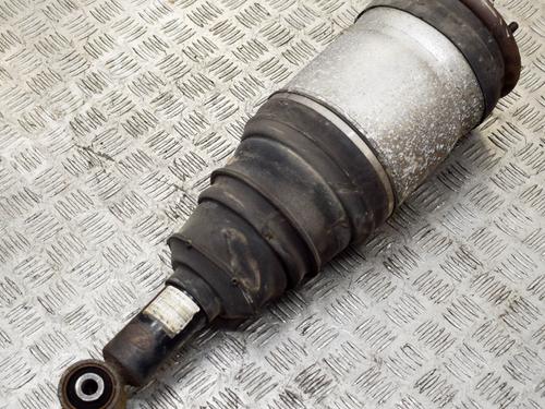 Right rear shock absorber LAND ROVER DISCOVERY III (L319) 2.7 TD 4x4 | BP8625853M19 