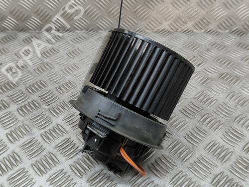 Heater blower motor RENAULT CLIO IV (BH_) 0.9 TCe 90 (BHNF, BHMA, BHMH, BHJK, BHJR) | BP24818920M62 