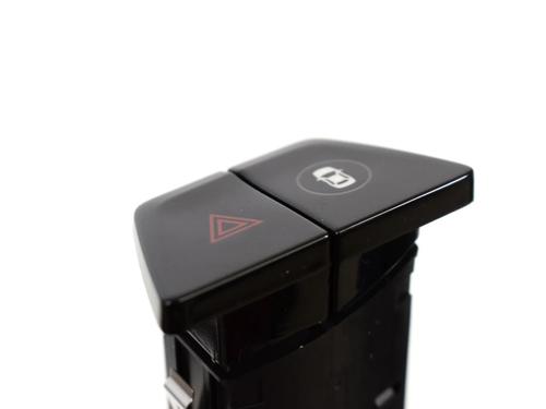 Used Warning switch BMW X1 (F48) sDrive 18 d (136 hp) 30212796