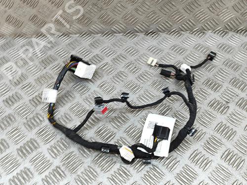 BP27776735E16 main image