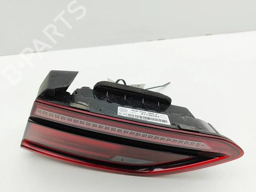 Højre baglygte bagklap Højre baglygte bagklap 38961037 38961037