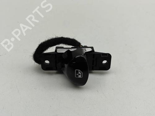 Used Left front window switch FIAT 500 (312_) 1.0 Mild Hybrid (312.AYD1B) (69 hp) 29373424