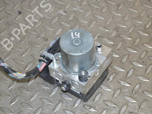 Used ABS pump ABS pump JAGUAR XF I (X250) 3.0 D (275 hp) 33346399 33346399