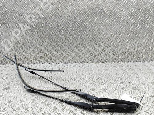 Vindspejlsviskerarm BMW XM (G09) XM All-wheel Drive | BP33389230C143 - Image 2