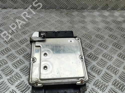 Used Engine control unit (ECU) Engine control unit (ECU) VW TOUAREG (7P5, 7P6) 3.0 V6 TDI (262 hp) 33395076 33395076