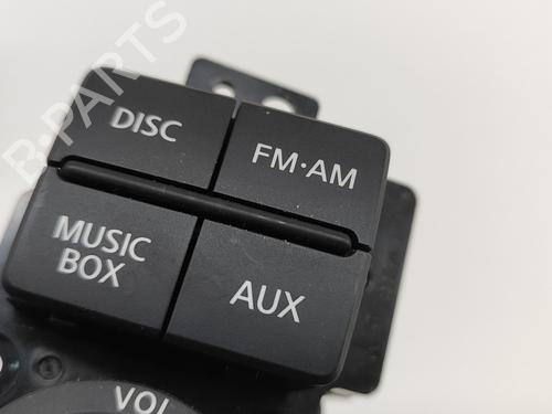 Switch NISSAN NAVARA NP300 (D40) 2.5 dCi 4WD (D40TT, D40T, D40M, D40BB) | BP21809530I30 