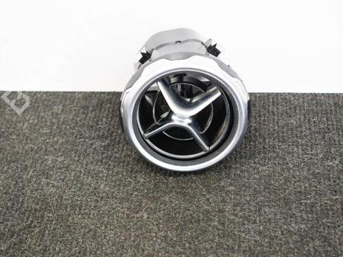 Luftventilen MERCEDES-BENZ GLA-CLASS (X156) GLA 200 (156.943) (156 hp) 20337840