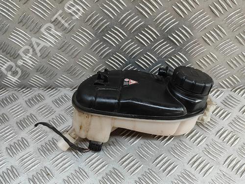 Used Expansion tank Expansion tank INFINITI Q30 1.6 (156 hp) 33372153 33372153