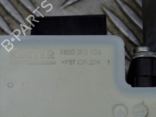 Right front window motor SKODA OCTAVIA III Combi (5E5, 5E6) 2.0 TDI 4x4 | BP15082484E20 