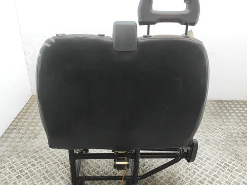 Left front seat PEUGEOT BOXER Bus 2.0 BlueHDi 130 | BP35957594C15 - Image 3
