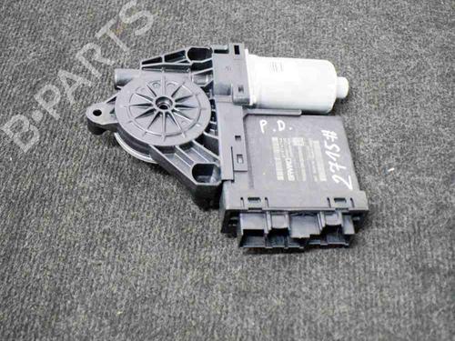 Used Right front window motor VOLVO XC60 II (246) T5 AWD (254 hp) 8834111