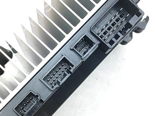 Electronic module TESLA MODEL Y (5YJY) Long Range All-wheel Drive | BP33625334M83  - Image 7