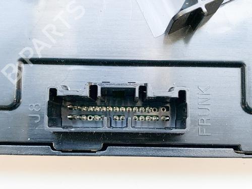 Elektronisk modul TESLA MODEL 3 (5YJ3) EV | BP27748026M83 