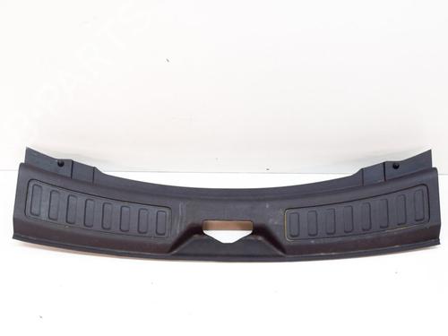 Used Tailgate trim LAND ROVER DISCOVERY SPORT (L550) 2.0 D 4x4 (180 hp) 28045713