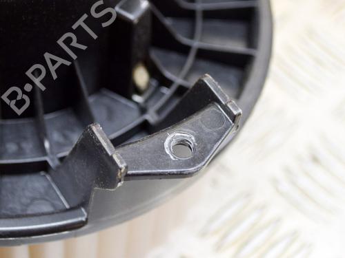 Heater blower motor LAND ROVER RANGE ROVER VELAR (L560) 2.0 D180 TD4 4x4 | BP9166179M62 