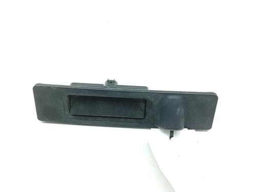 tailgate-handle-tesla-model-3-5yj3-2017-33392389 main image