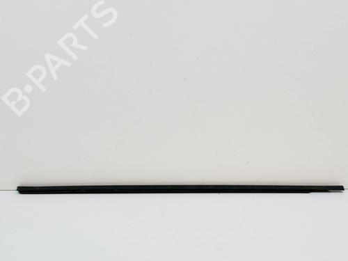 Used Door moulding trim SKODA KAMIQ (NW4) 1.0 TSI (95 hp) 27756592