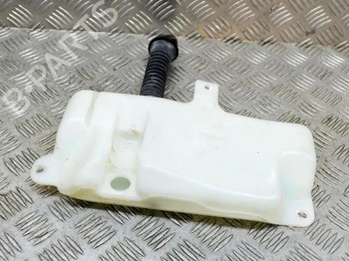 windscreen-washer-tank-mitsubishi-gto-coupe-z1_a-1989-1990-1991-1992-1993-1994-1995-1996-1997-1998-1999-2000-27753977 main image