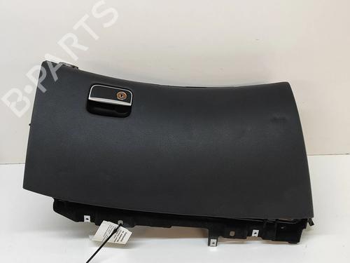 Used Glove box Glove box 33371102 33371102