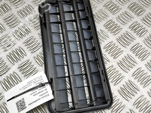 Grille TESLA MODEL Y (5YJY) Long Range All-wheel Drive | BP30856772C40