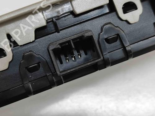 Luz interior VOLVO V60 II (225) B6 Mild-Hybrid AWD | BP29459336I8