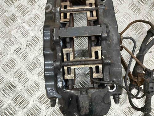 Zacisk hamulca przedniego prawego VW PHAETON (3D1, 3D2, 3D3, 3D4, 3D6, 3D7, 3D8, 3D9) 6.0 W12 4motion | BP29486492M104 