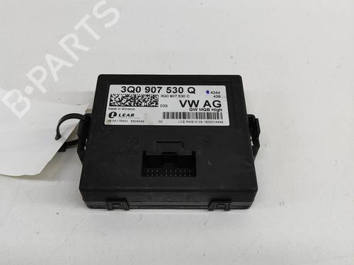 Used Electronic module VW TOURAN (5T1) 1.6 TDI (115 hp) 18313765