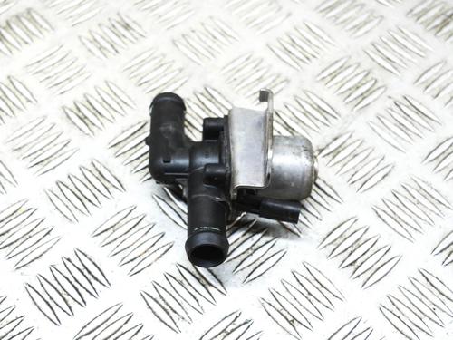 Used Auxiliary water pump Auxiliary water pump BMW 1 (F20) 114 d (95 hp) 14638358 14638358