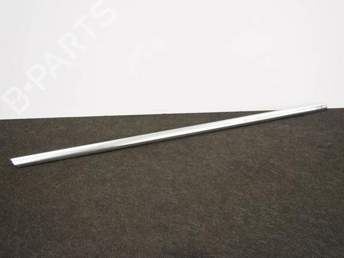 Dørliste Dørliste VOLVO XC70 II (136) D4 AWD (181 hp) 14611414 14611414