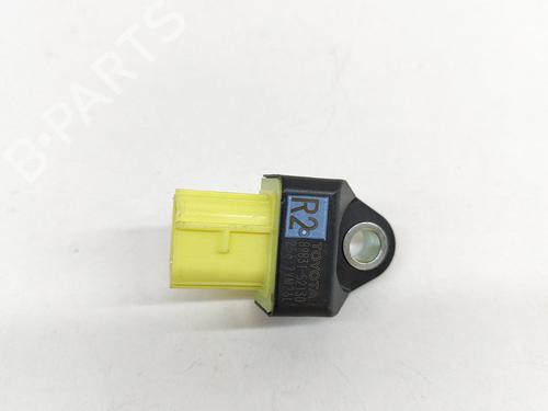 Used Electronic sensor TOYOTA RAV 4 V (_A5_, _H5_) 2.5 Hybrid (AXAH52) (218 hp) 30788345