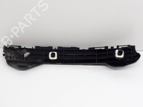 Used Rear bumper bracket TOYOTA YARIS (_P13_) 1.5 Hybrid (NHP130_) (101 hp) 14640079
