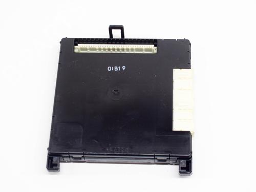 Used Electronic module TOYOTA YARIS (_P13_) 1.5 Hybrid (NHP130_) (101 hp) 10074295