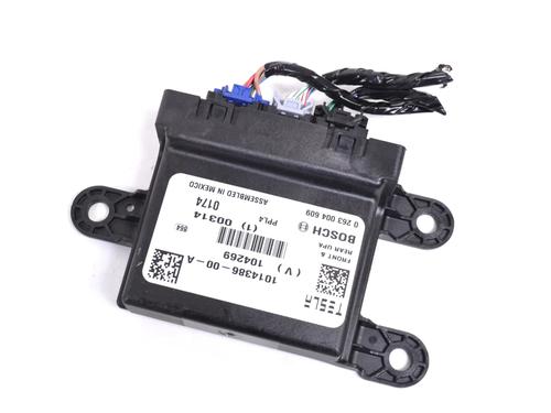 Used Electronic module Electronic module TESLA MODEL S (5YJS) 85 (367 hp) 34604463 34604463
