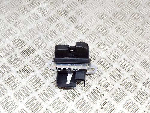 tailgate-lock-vw-id3-e11-e12-2019-33358718 main image