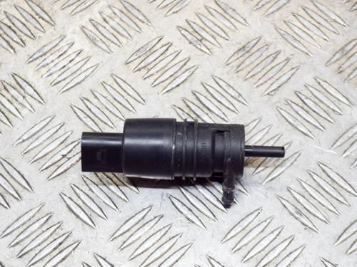 Used Washer pump BMW X3 (F25) sDrive 18 d (150 hp) 14629091