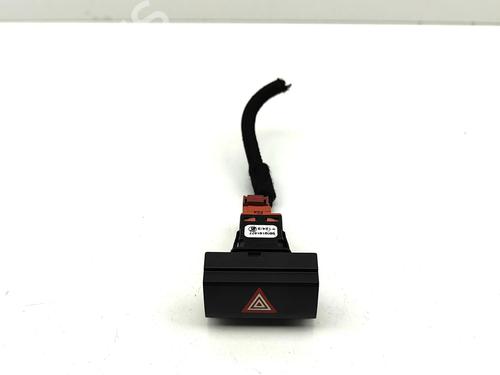 Bouton de warning OPEL VIVARO C Bus (K0) 2.0 (144 hp) 31951288