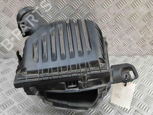 Used Air filter box BMW X1 (F48) xDrive 20 d (190 hp) 29227407
