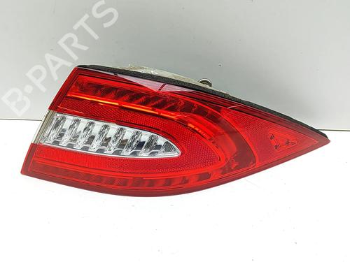 Używane Lampa tylna prawa JAGUAR XK II Coupe (X150) 5.0 XKR (510 hp) 30837017