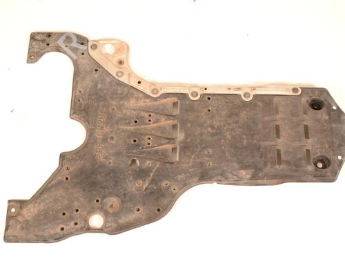 Used Underbody protection Underbody protection LEXUS RC (_C1_) 300h (AVC10_, AVC10R) (223 hp) 33352038 33352038