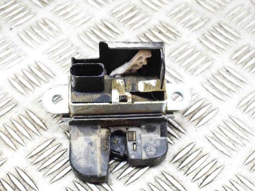 Tailgate lock SKODA YETI (5L) 1.2 TSI 5L6827505B