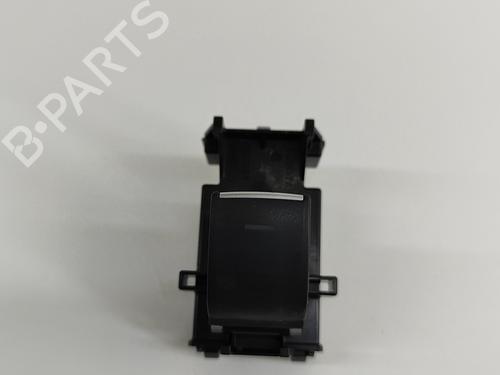 Used Right rear window switch TOYOTA COROLLA Estate (_E21_) 2.0 Hybrid (MZEH12) (180 hp) 27788957