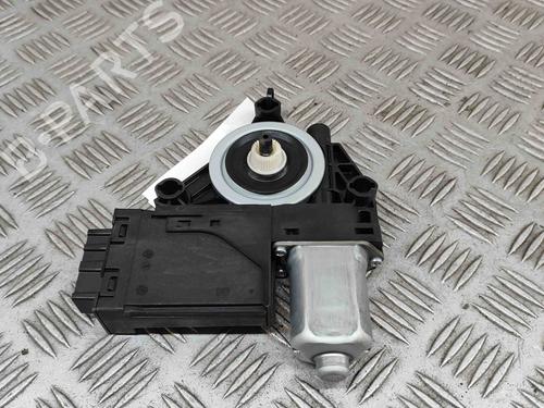 Left rear window motor VOLVO XC60 II (246) B5 Mild-Hybrid | BP28446584E23